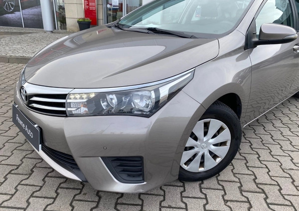 Toyota Corolla cena 53900 przebieg: 72509, rok produkcji 2016 z Kalisz małe 466